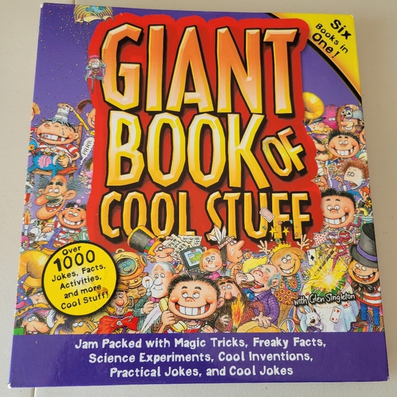 Giant Book of Cool Stuff Book. 2009 Edition - Picture 1 of 16